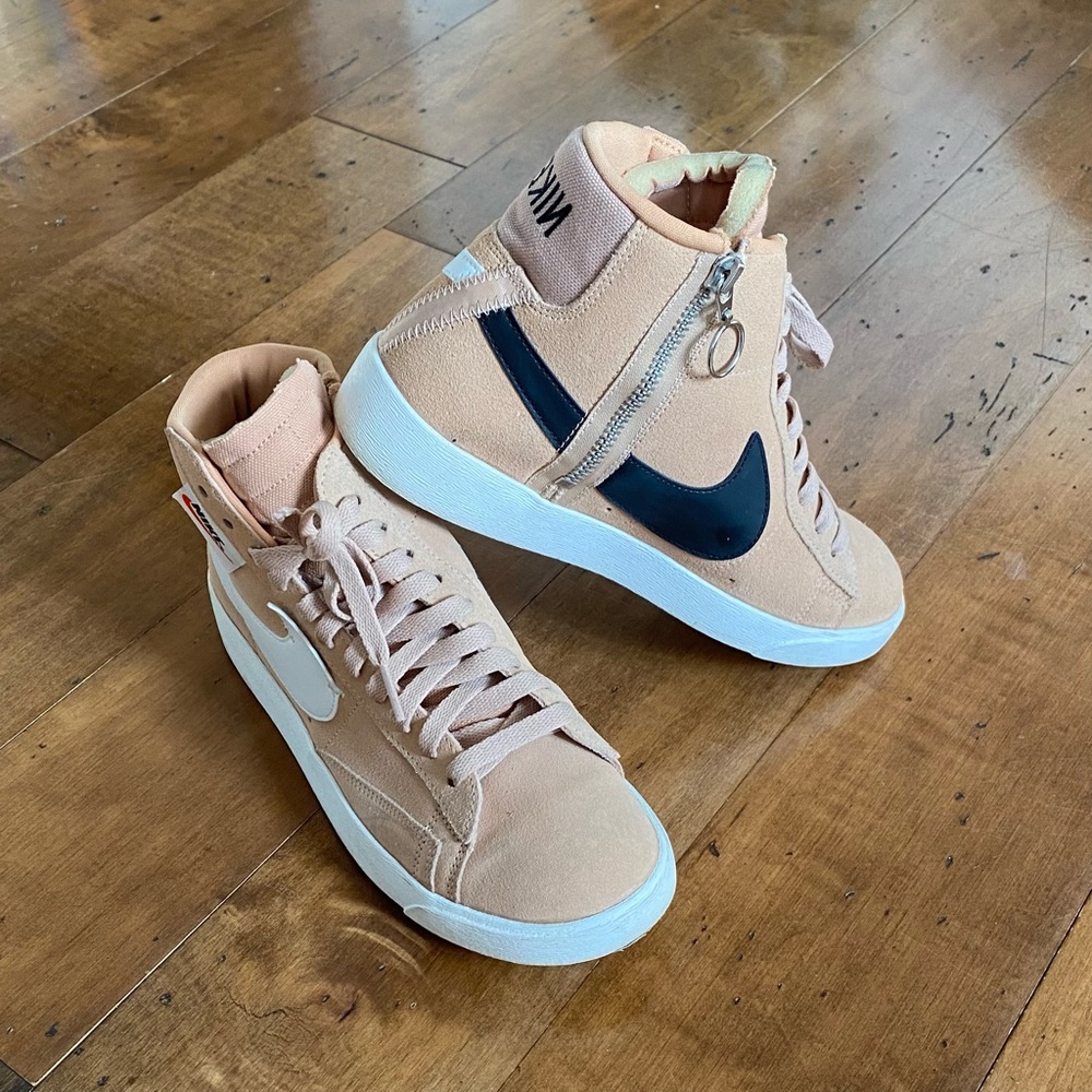 Nike women high top sneakers, size 7.5